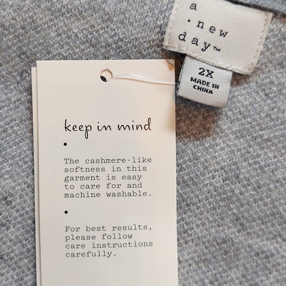 🆕➕️ A New Day Women's Soft Cashmere Gray Grid Pattern Cardigan Sweater, Size 2X - Picture 6 of 9